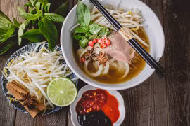 Sao Michelin nhận định Việt Nam là một kho tàng ẩm thực vang danh thế giới