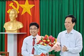 Ông Văn Công Hùng được bổ nhiệm làm Chủ tịch Hội Nhà báo tỉnh Tiền Giang
