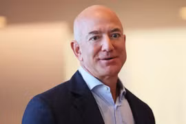 Tỷ phú Jeff Bezos đến thăm Washington Post trong bối cảnh sắp sa thải nhân viên