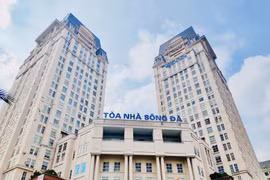 Sông Đà 1.01 (SJS) của ca sĩ Khánh Phương bị Giám đốc ‘tố’ không trả lương