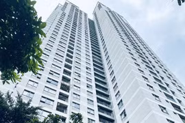 Cử tri kiến nghị sớm cấp Giấy chứng nhận quyền sử dụng đất cho trên 2.000 căn hộ tại quận Thanh Xuân