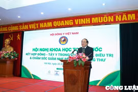 Kết hợp Đông y và Tây y để nâng cao hiệu quả điều trị ung thư