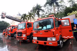 Loại xe ô tô nào được miễn phí sử dụng đường bộ?