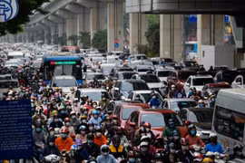 Hà Nội phát sinh thêm 11 điểm ùn tắc mới