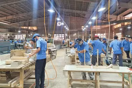 83% doanh nghiệp TP.HCM gặp khó khăn, không có đơn hàng dự trữ