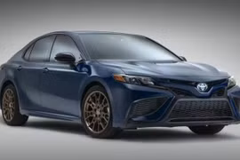 Hé lộ Toyota Camry thế hệ mới