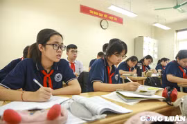 Hà Nội: Học sinh lớp 9 "bấm giờ, chia môn" ôn tập cho kỳ thi chuyển cấp