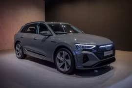 Audi Q8 e-tron sắp về Việt Nam có gì mới?