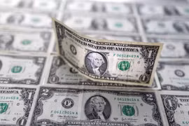 Đồng USD bất ngờ tăng dựng đứng