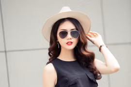 Ảnh đời thường của Miss Universe Vietnam 2023 Bùi Quỳnh Hoa