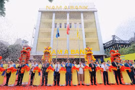 Nam A Bank hoàn thành chiến lược mở rộng mạng lưới năm 2023, nâng tổng số đơn vị kinh doanh lên gần 250 điểm