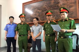 Hà Nam: Bắt nguyên Giám đốc Trung tâm đăng kiểm xe cơ giới 90.02D