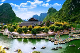 Du lịch Việt Nam năm 2023: Cơ hội chuyển mình trở thành ngành kinh tế mũi nhọn