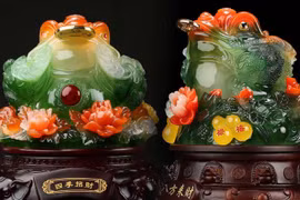 Ý nghĩa phong thủy và cách bài trí tượng cóc ngậm tiền
