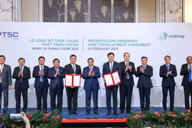 Thủ tướng Phạm Minh Chính tiếp đại diện các Tập đoàn, quỹ đầu tư lớn tại Singapore