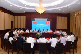 Thống nhất hoạt động bình thường toàn diện Cửa khẩu quốc tế Lào Cai - Hà Khẩu