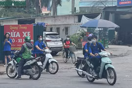 Cần nhiều biện pháp giáo dục học sinh THPT sử dụng xe gắn máy đi học