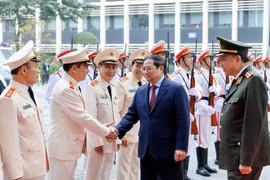 Thủ tướng: Phát triển nguồn nhân lực hậu cần - kỹ thuật CAND có khả năng đi trước, đón đầu