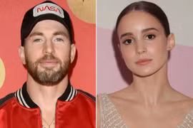 "Đội trưởng Mỹ" Chris Evans hạnh phúc bên bạn gái sinh năm 1997