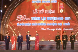Phó Chủ tịch nước Võ Thị Ánh Xuân dự lễ kỷ niệm 190 năm thành lập huyện Thanh Sơn (Phú Thọ)