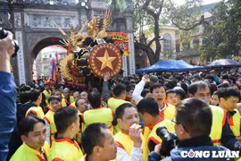 Đồng Kỵ tưng bừng lễ hội rước pháo