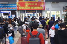 Có tới 19 đoàn tàu rời ga Sài Gòn trong ngày cao điểm Tết Nguyên đán