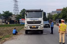 Hà Nội: Mở đợt cao điểm xử lý phương tiện vi phạm tải trọng