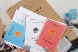 Hoàn thiện quy trình điện tử bãi bỏ yêu cầu nộp, xuất trình Sổ hộ khẩu giấy trước ngày 20/3