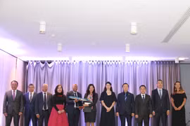 Vietnam Airlines kỷ niệm 20 năm đường bay thẳng Việt Nam – Cộng hòa Pháp