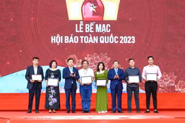 Linh hoạt “đặt hàng” và “mua hàng” để có tác phẩm báo chí chất lượng cao
