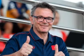 VFF chốt thời gian ra mắt huấn luyện viên Philippe Troussier