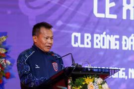 Huấn luyện viên Lư Đình Tuấn từ chức thuyền trưởng CLB Bình Dương