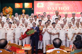 Xây dựng Hội Cựu Công an nhân dân trong sạch, vững mạnh về chính trị, tư tưởng và tổ chức