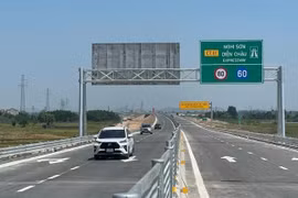 Rà soát, nâng tốc độ cho phương tiện di chuyển trên cao tốc 4 làn xe lên 90km/h