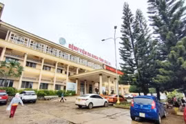Gia Lai: Phát hiện đôi nam nữ nghi uống thuốc trừ cỏ tự tử trong nhà nghỉ