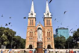 Nhà thờ Đức Bà lọt top 10 nhà thờ tráng lệ nhất châu Á