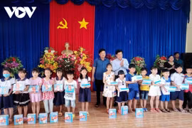 Đài Tiếng nói Việt Nam với hoạt động về nguồn đầy ý nghĩa tại tỉnh Cà Mau
