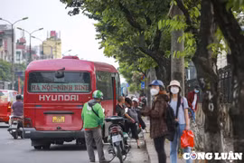 Hà Nội: Yêu cầu xe khách không chạy “rùa bò”, đón trả khách sai quy định dịp nghỉ lễ 30/4 - 1/5