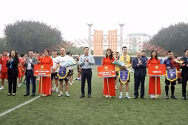 Khai mạc giải bóng đá công nhân, viên chức, lao động Cúp báo Lao động Thủ đô