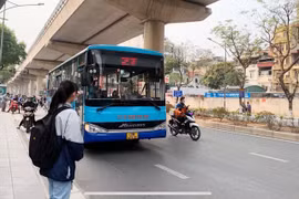 Đề xuất tăng giá vé xe buýt Hà Nội từ đầu năm 2024