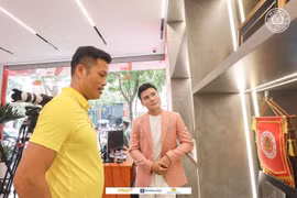 Quang Hải và bạn gái dự lễ ra mắt tại CLB Công an Hà Nội