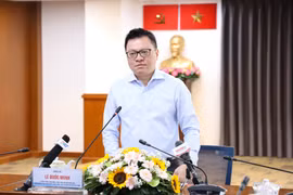 Nhà báo Lê Quốc Minh thăm và làm việc với Trung tâm Báo chí TP Hồ Chí Minh