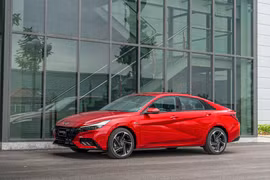 Hyundai Elantra bán tại Việt Nam gặp lỗi liên quan dây đai an toàn