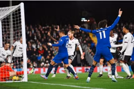Joao Felix ra mắt tệ hại, Chelsea thua cay đắng trước Fulham