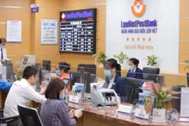 Cổ phiếu ngân hàng: Thiệt hại nặng ở Á Âu, VPBank, LPB “vượt bão” cùng thị trường Mỹ