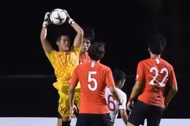 Cựu thủ môn U19 Việt Nam nhận án phạt cực nặng vì lý do bất ngờ
