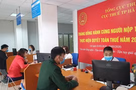 Hà Nội: Cán bộ công chức ngành thuế ký cam kết “Không vi phạm pháp luật về phòng chống tham nhũng”