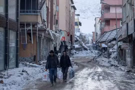 Số người chết trong động đất ở Thổ Nhĩ Kỳ và Syria vượt qua 41.000, hàng triệu người cần trợ giúp