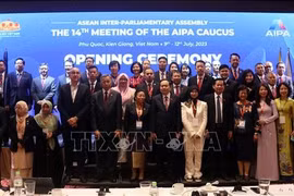 Vì một Cộng đồng ASEAN phát triển và thịnh vượng