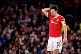 MU gây choáng với giá bán Harry Maguire